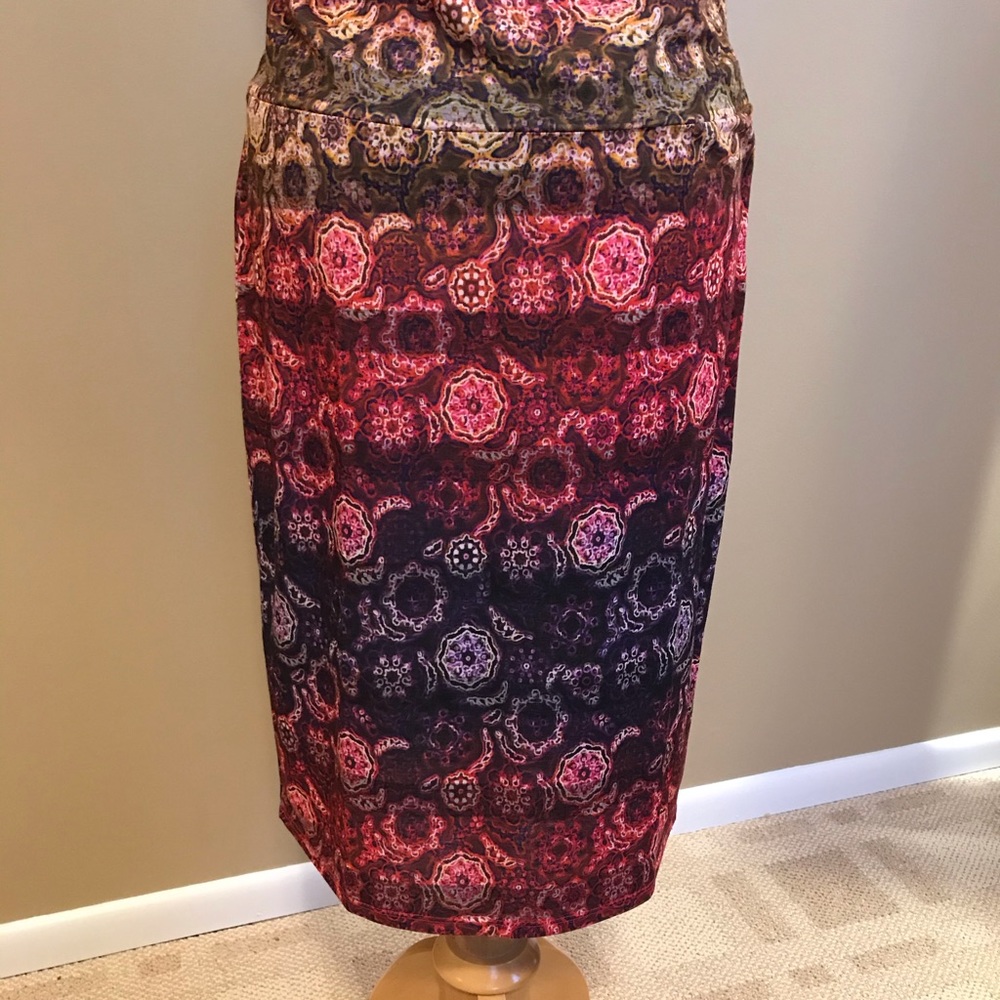 LuLaRoe Skirt - Picture 2 of 5
